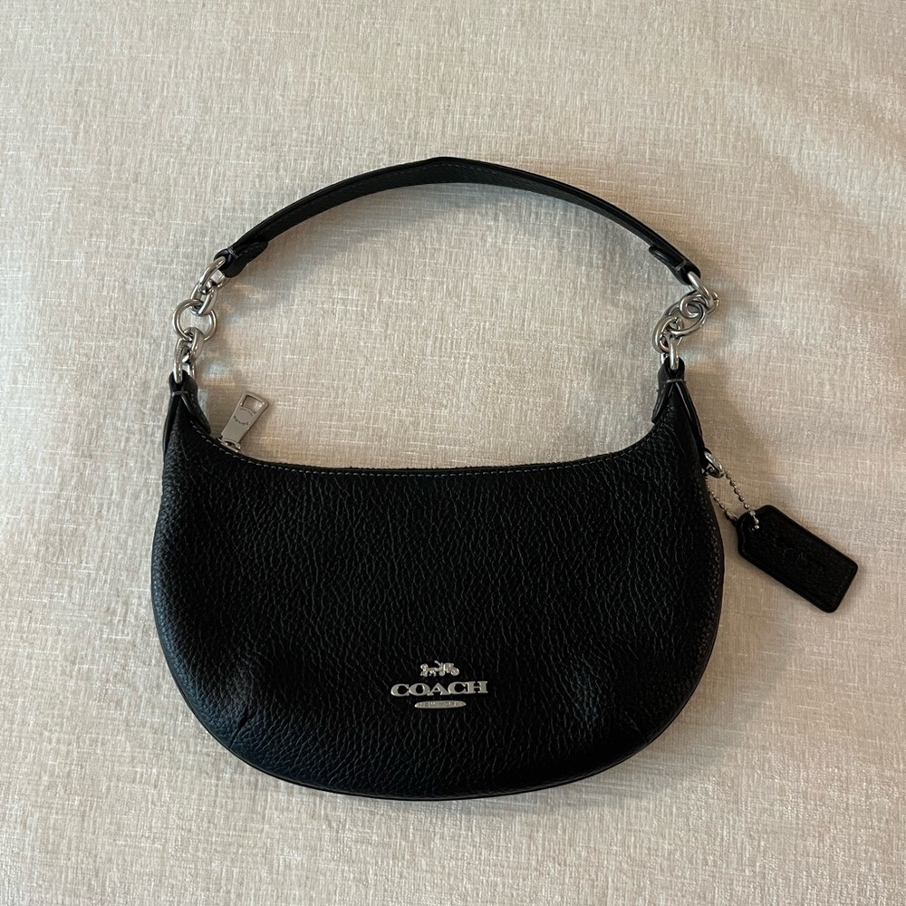 COACH :Mini Payton Hobo, black and silver